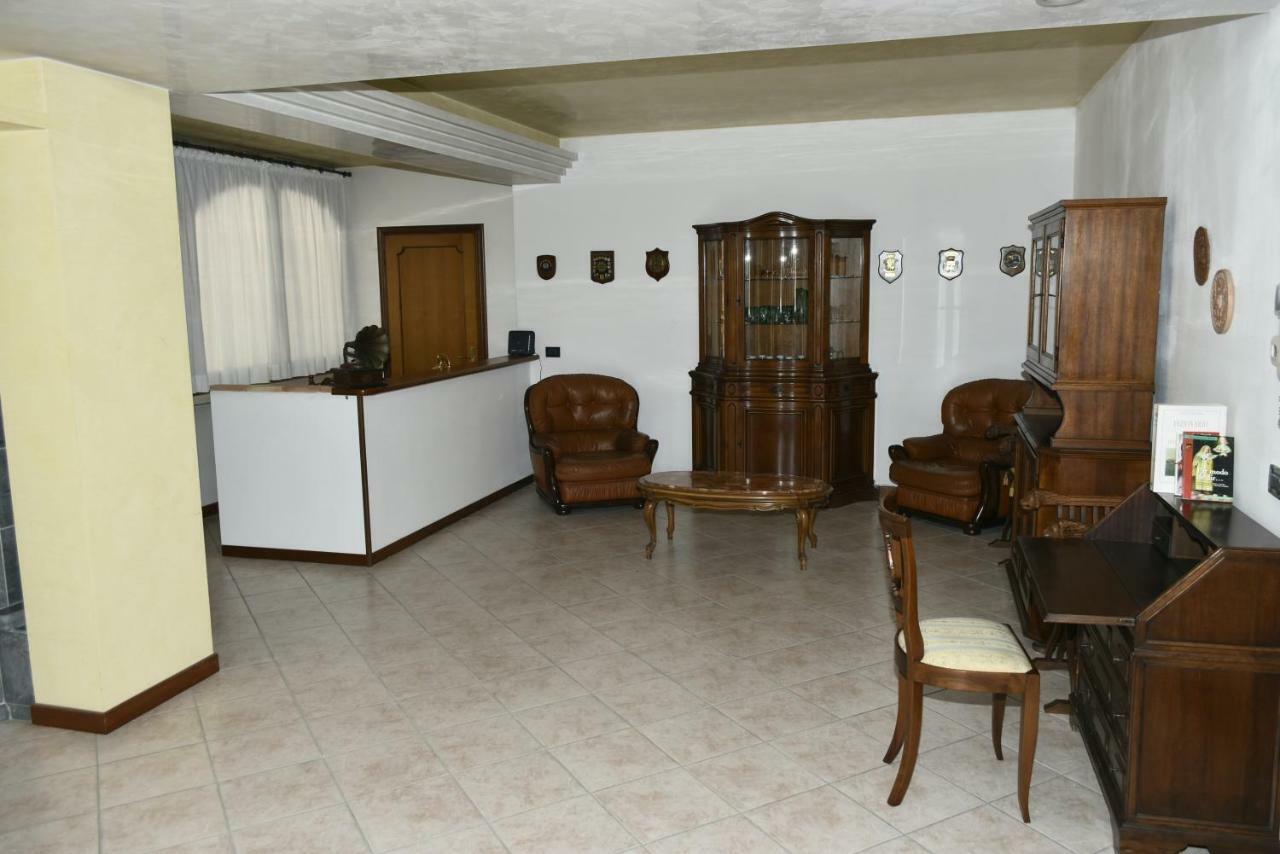 ميستر Villa Manuela المظهر الخارجي الصورة